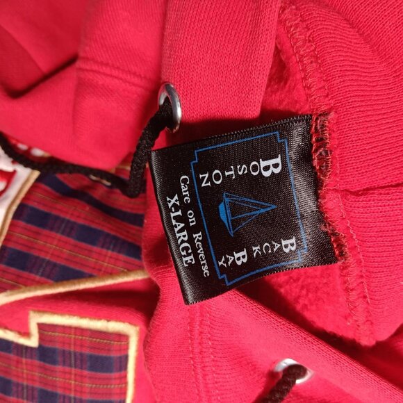 Vintage XL Nebraska Huskers Red Hoodie Sweatshirt Big Red 90s Patch Pullover USA - Picture 7 of 8